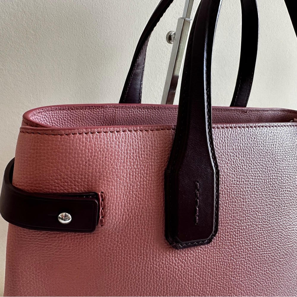 Burberry handbag - Picture 7 of 13